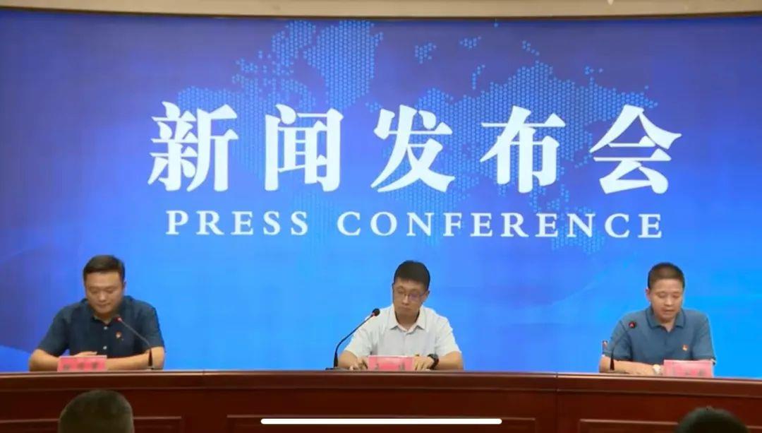 临港产业区.jpg 临港产业区.jpg